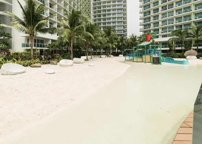 Near Airport, Double Bed, White Gym & Apartahotel