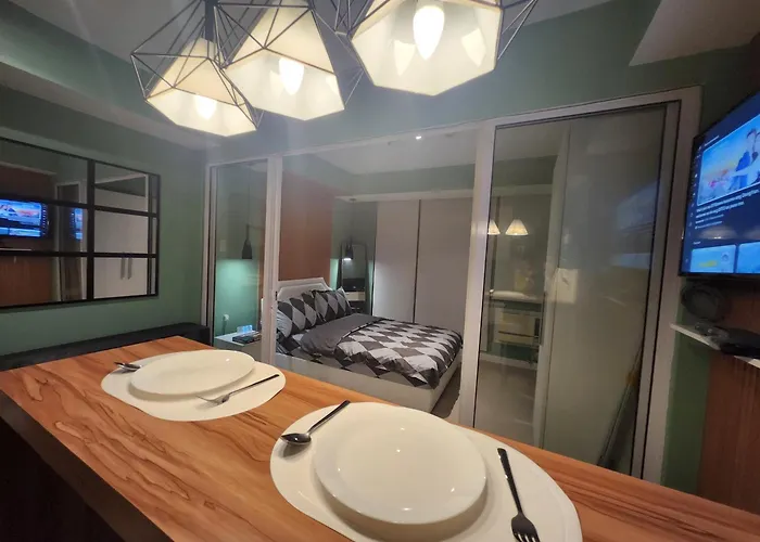 Apartahotel Near Airport, Double Bed, White Gym & 4*