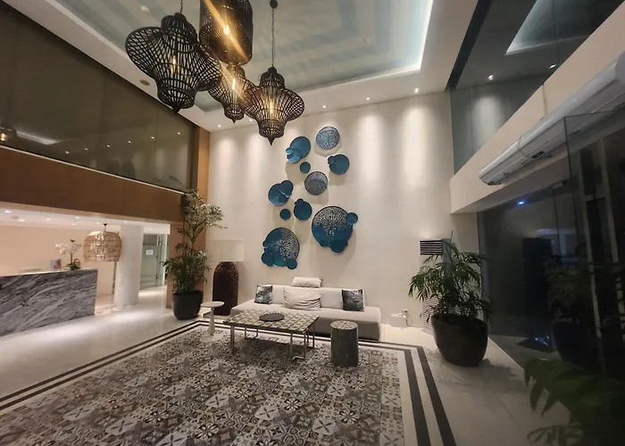 Near Airport, Double Bed, White Gym & 4*