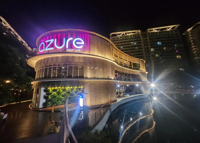 Near Airport, Double Bed, White Gym & Apartahotel